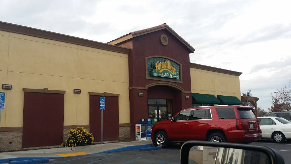 Farmer Boys | restaurant | 1197 E Prosperity Ave, Tulare, CA 93274, USA | 5596879900 OR +1 559-687-9900