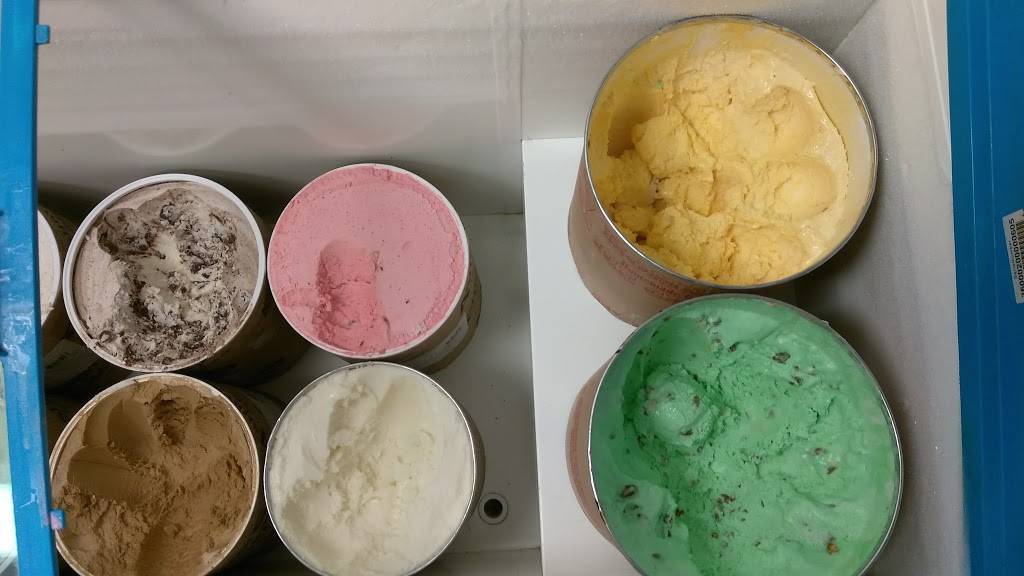 Ambers Coffee Cake | restaurant | 7242 W Touhy Ave, Chicago, IL 60631, USA | 7737446473 OR +1 773-744-6473