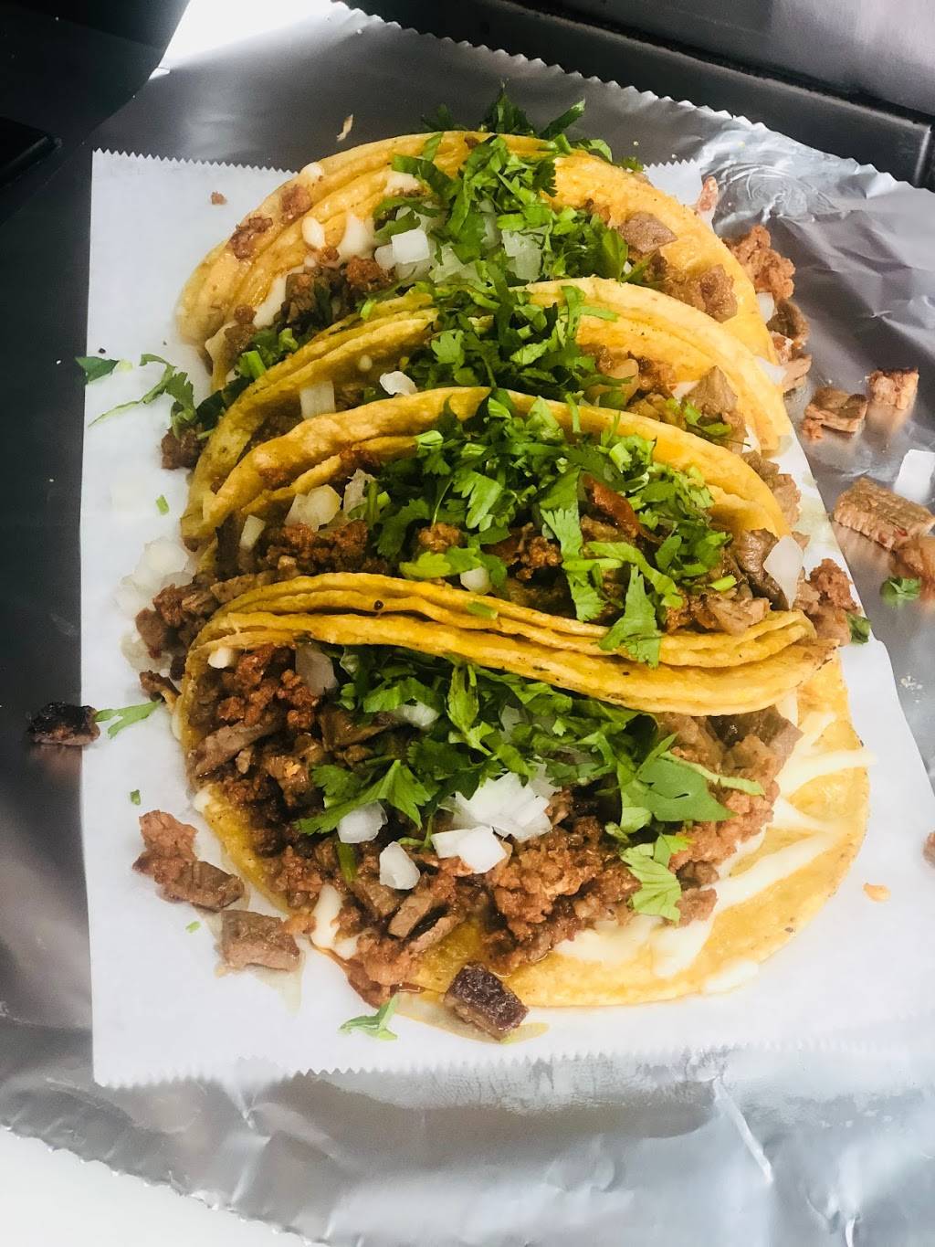 Taqueria El Tacazo | restaurant | 401 W 6th St, Irving, TX 75060, USA | 9722539377 OR +1 972-253-9377