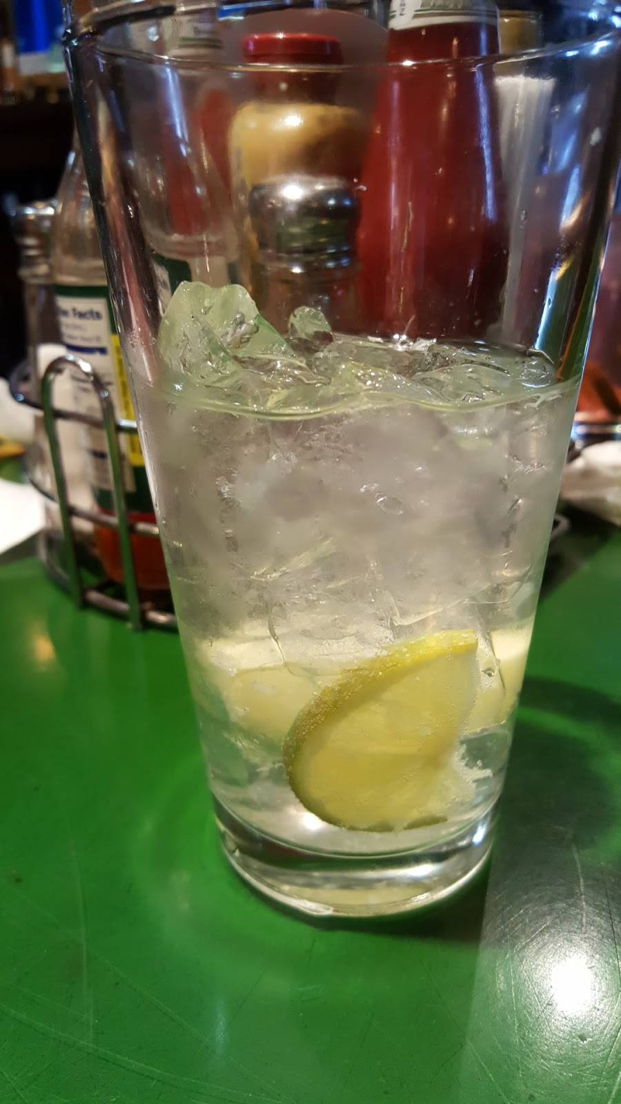 Kellys Sea Level | restaurant | 3944, 413 Midland Ave, Rye, NY 10580, USA | 9149670868 OR +1 914-967-0868