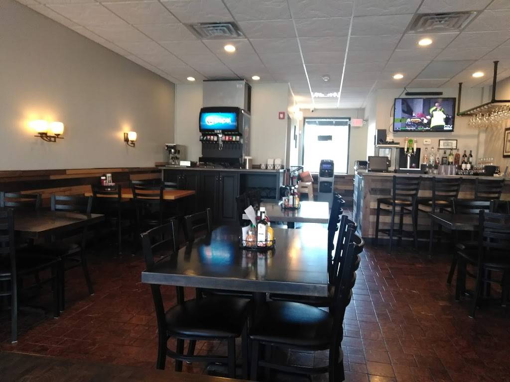 Durbins Pizza & Catering | restaurant | 14 Elwood St, Frankfort, IL 60423, USA | 8154641007 OR +1 815-464-1007