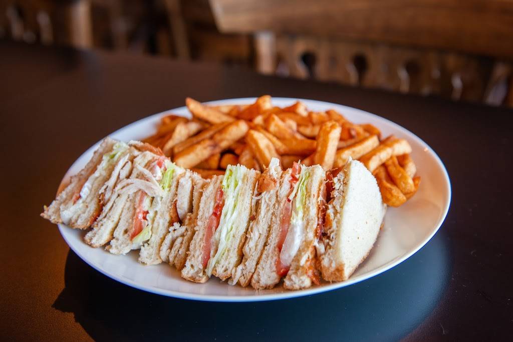 La Poutinerie | restaurant | 853 Avenue Myrand, Québec, QC G1V 2V8, Canada | 4183531630 OR +1 418-353-1630