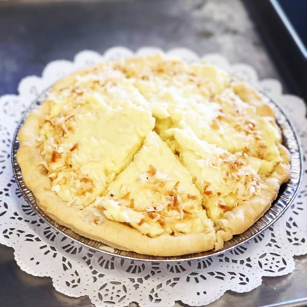 The Cozy Cannoli | bakery | 2107 Kirkwood St Suite 101, High Point, NC 27262, USA | 3368612099 OR +1 336-861-2099