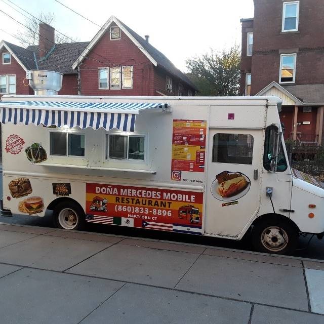 Dona Mercedes Mobile Restaurant | restaurant | Putnam St & Park St intersection, Hartford, CT 06106, USA | 8608338896 OR +1 860-833-8896