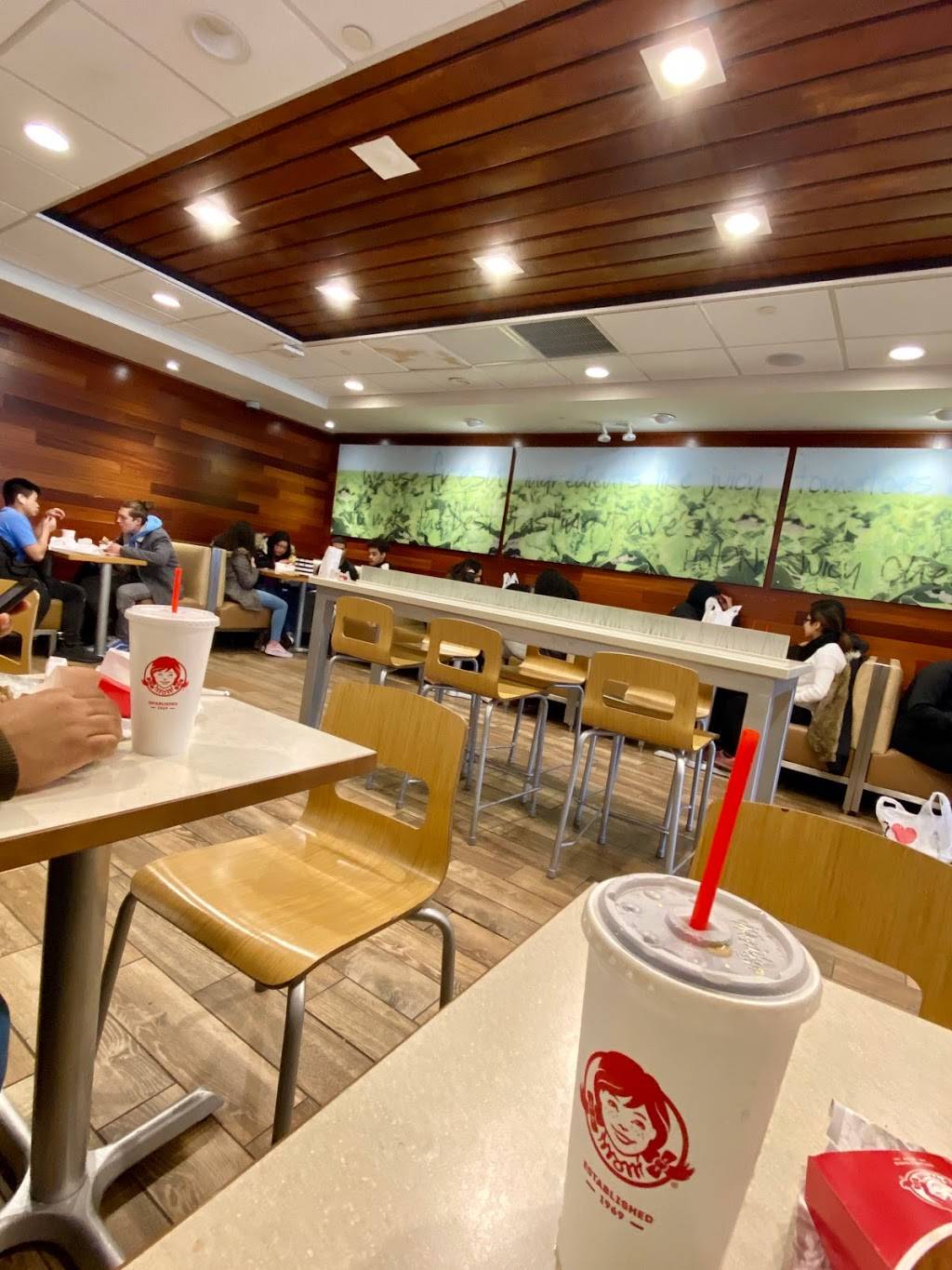 Wendys | restaurant | 420 86th St, Brooklyn, NY 11209, USA | 7188333034 OR +1 718-833-3034