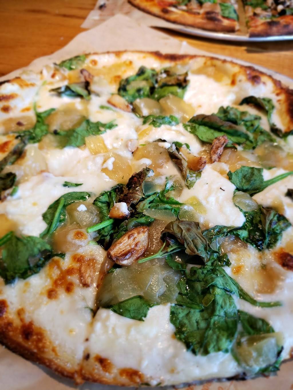 Blaze Pizza | restaurant | 1595 Niagara Falls Blvd #900, Amherst, NY 14226, USA | 7164422366 OR +1 716-442-2366