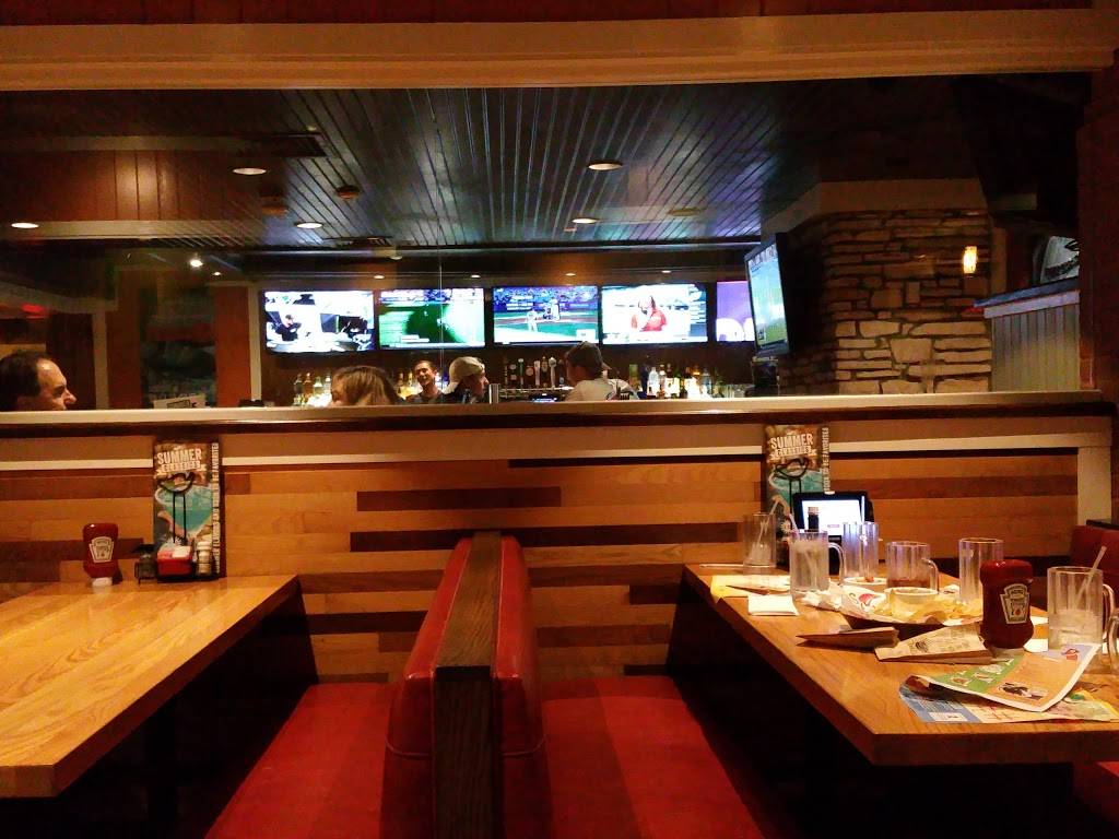 Chilis Grill & Bar | meal takeaway | 800 Oviedo Mall Boulevard, Oviedo, FL 32765, USA | 4073662263 OR +1 407-366-2263