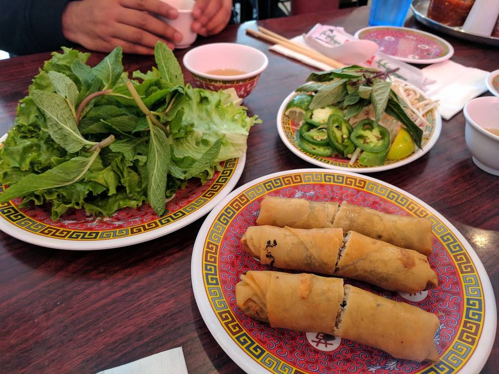 Thanh Binh 2 | restaurant | 23600 Rockfield Blvd # 2H, Lake Forest, CA 92630, USA | 9494571460 OR +1 949-457-1460