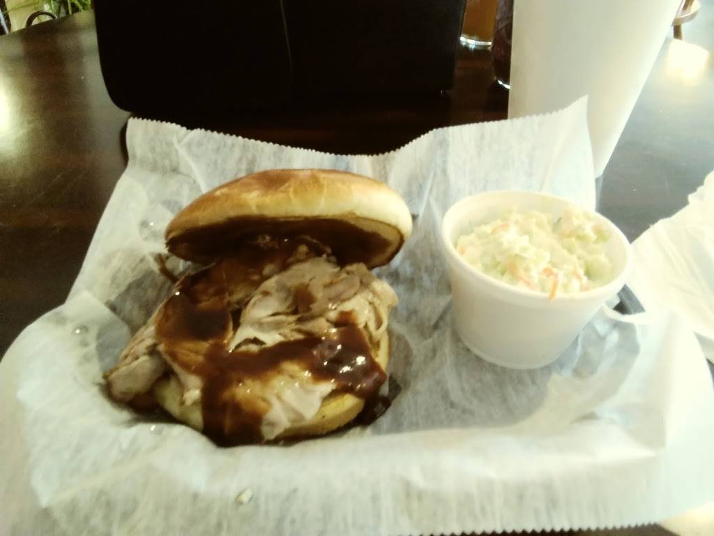 Backwoods Smokehouse & Grill | restaurant | Ocala, FL 34482, USA | 3523512227 OR +1 352-351-2227