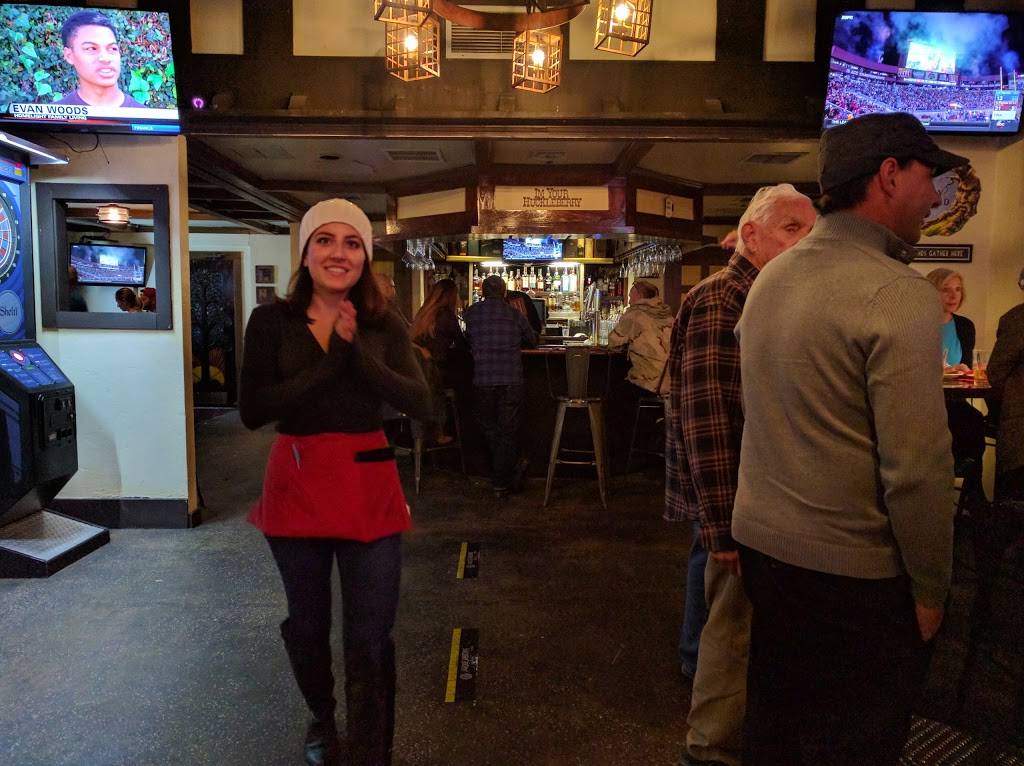 JJs Bar & Grill | restaurant | 25848 Tournament Rd, Valencia, CA 91355, USA | 6617997557 OR +1 661-799-7557