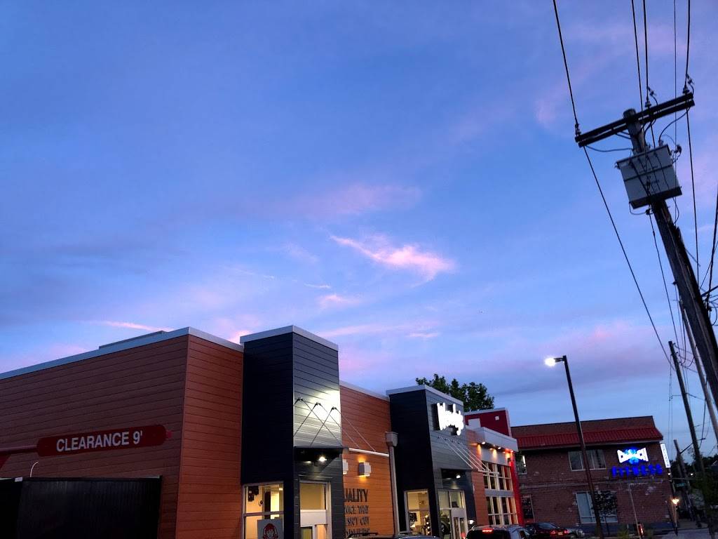 Wendys | restaurant | 330 Bay St, Staten Island, NY 10301, USA | 3479343648 OR +1 347-934-3648