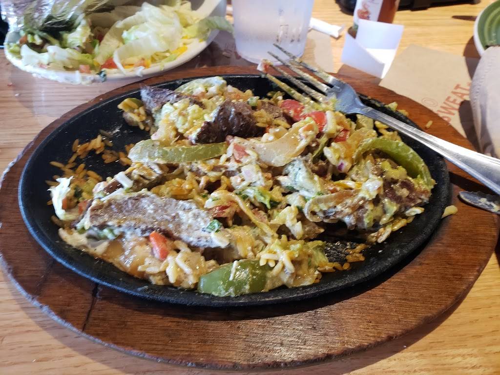 Applebees Grill + Bar | restaurant | 3600 S, IL-159, Glen Carbon, IL 62034, USA | 6182058550 OR +1 618-205-8550