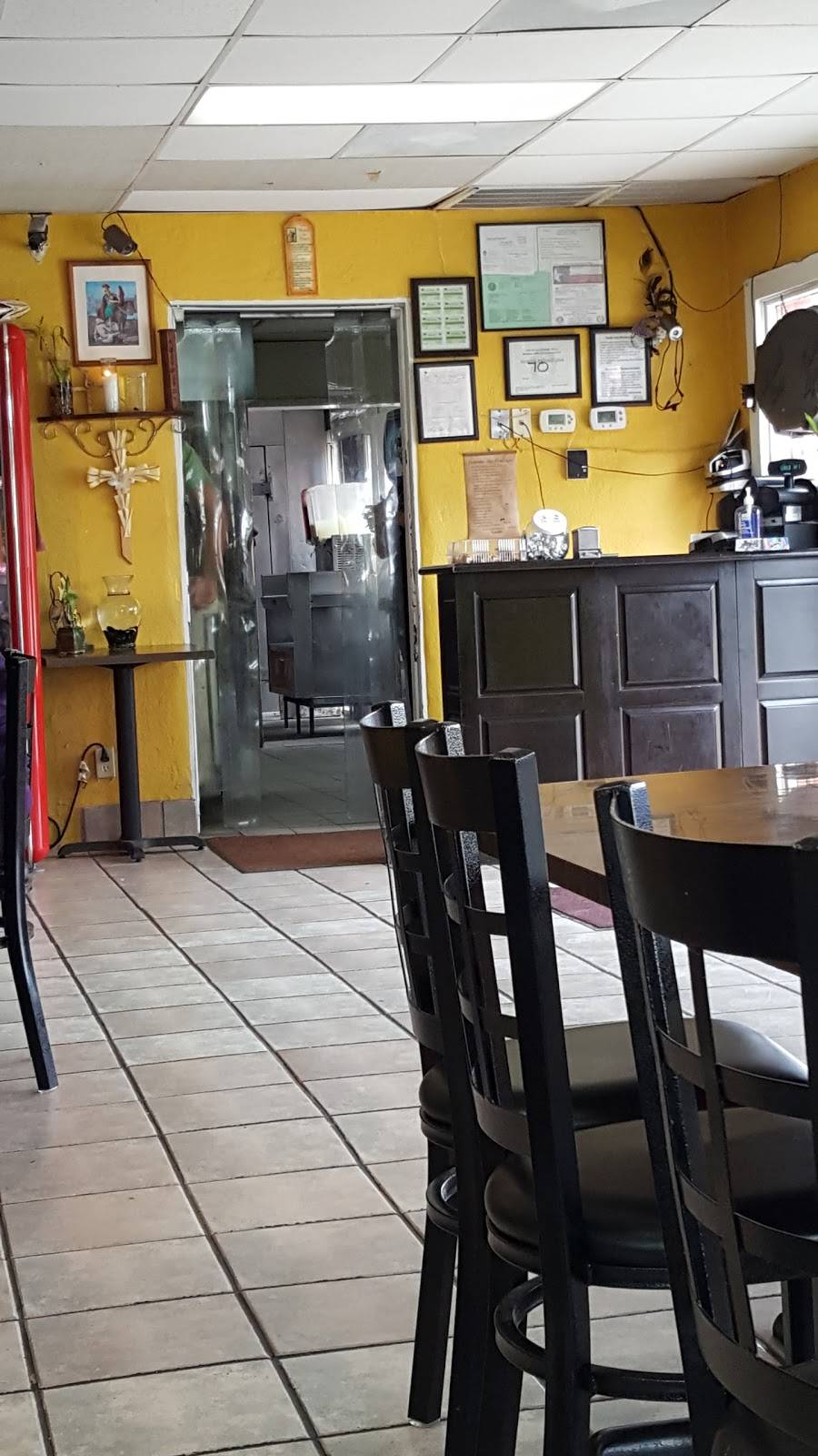 Camaron Pelado Seafood Restaurant | restaurant | 1113 Pleasanton Rd, San Antonio, TX 78214, USA | 2109282829 OR +1 210-928-2829