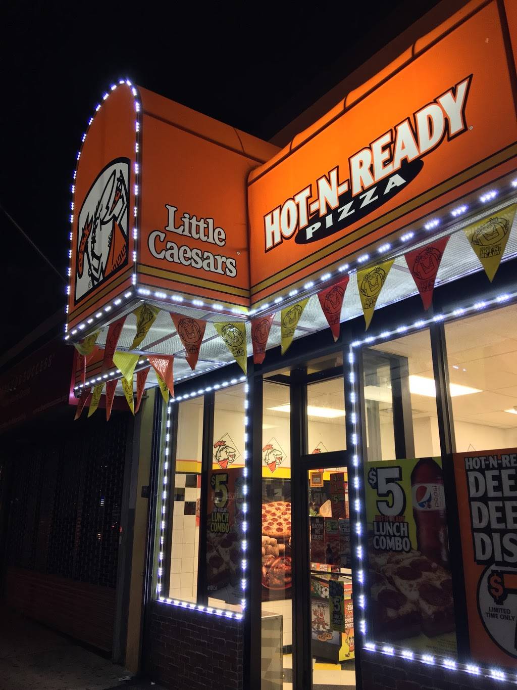 Little Caesars Pizza | meal takeaway | 841 E 149th St, Bronx, NY 10455, USA | 3475906370 OR +1 347-590-6370