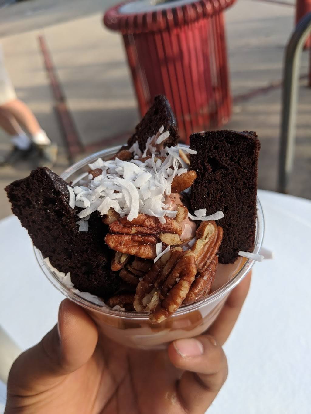 Michaels Frozen Custard | restaurant | 3826 Atwood Ave, Madison, WI 53714, USA | 6082224110 OR +1 608-222-4110