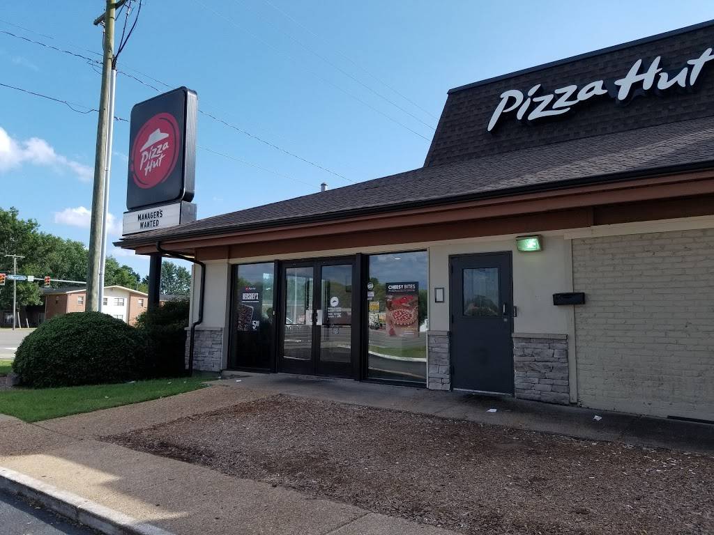 Pizza Hut | meal takeaway | 2724 W Mercury Blvd, Hampton, VA 23666, USA | 7578253000 OR +1 757-825-3000