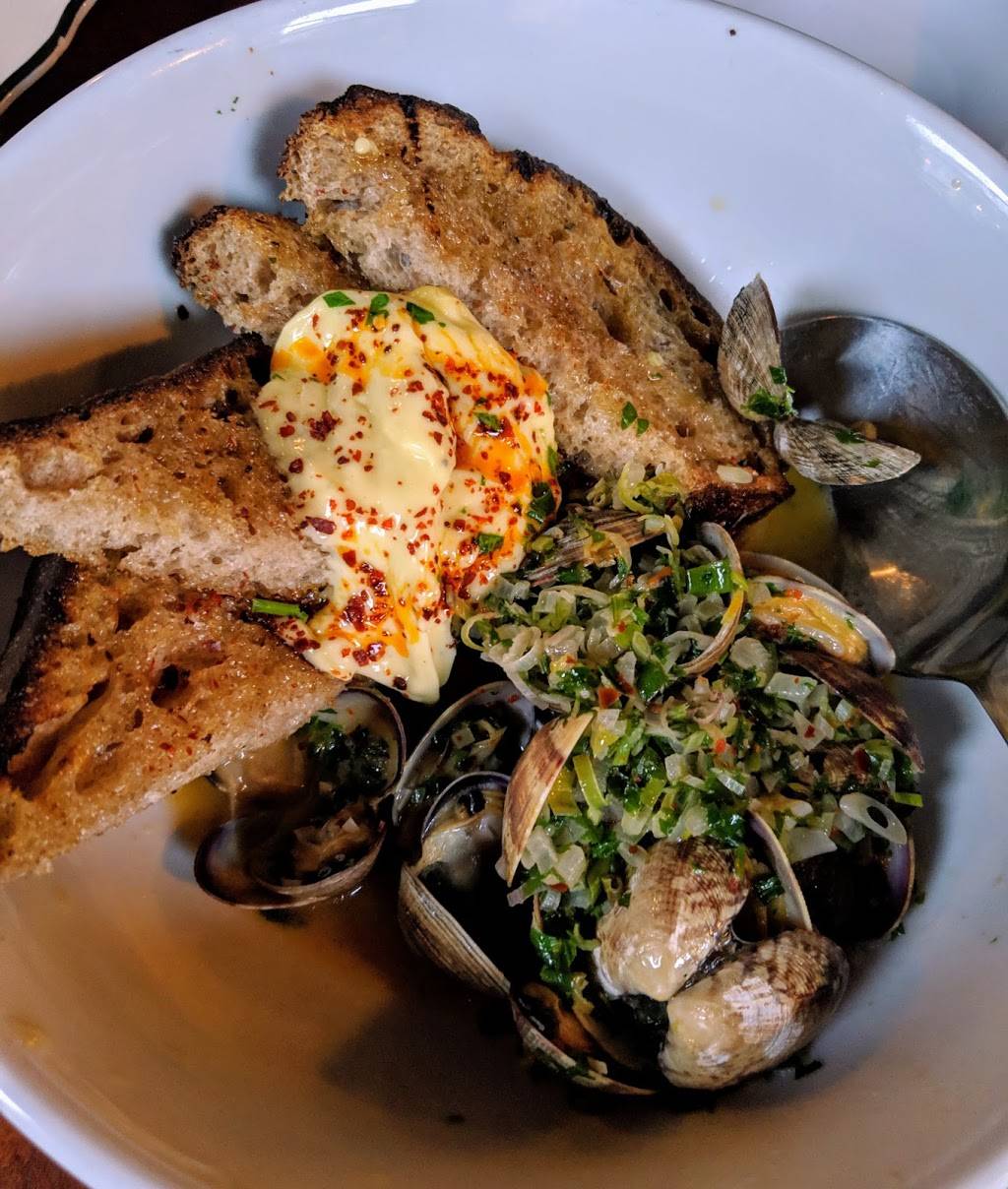 Bull Valley Roadhouse | restaurant | 14 Canyon Lake Dr, Port Costa, CA 94569, USA | 5107871135 OR +1 510-787-1135