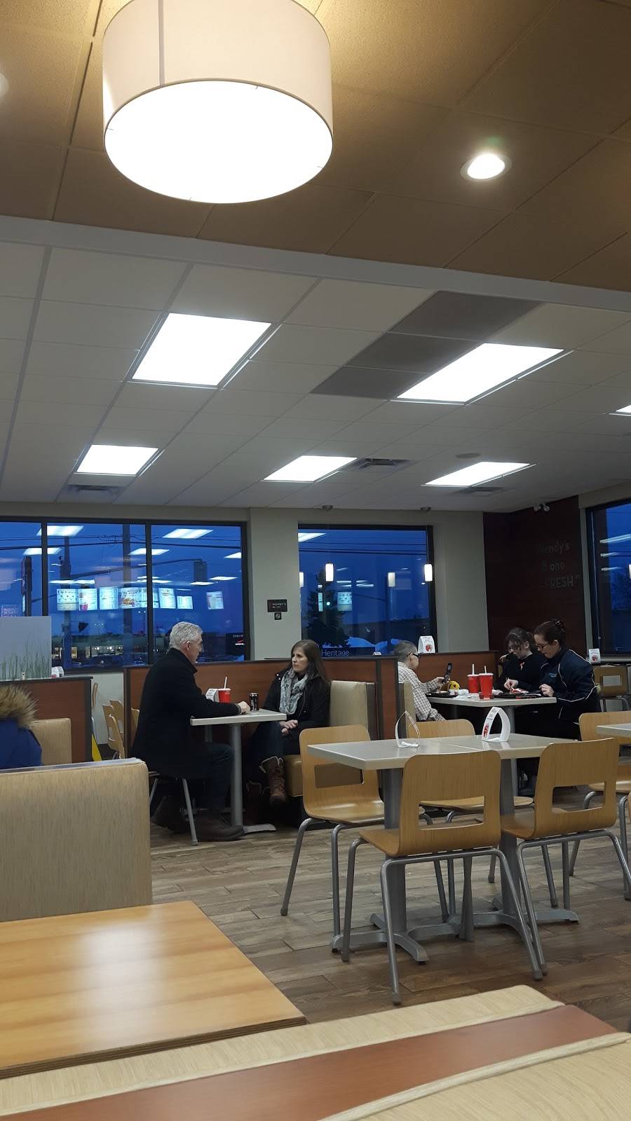 Wendys | restaurant | 1411 16th St E, Owen Sound, ON N4K 1Z4, Canada | 5193712979 OR +1 519-371-2979