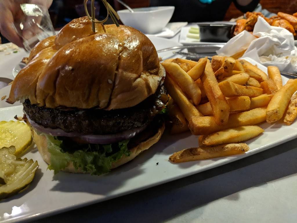 The Brook Kitchen & Tap | restaurant | 200 S Franklin St, Holbrook, MA 02343, USA | 7817672528 OR +1 781-767-2528