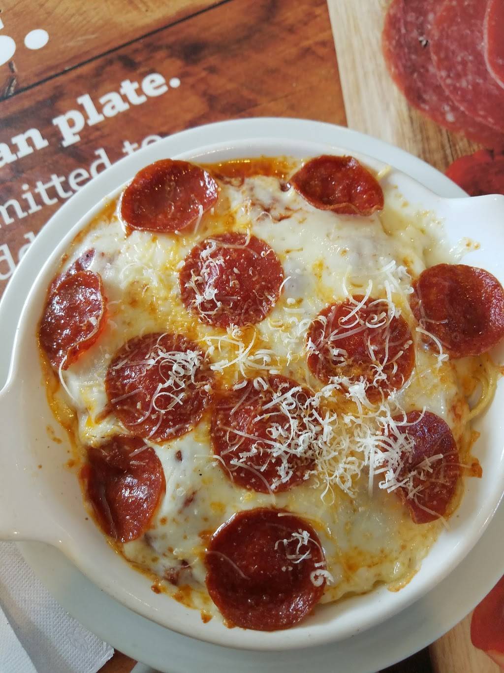 Fazolis | restaurant | 465 E Carmel Dr, Carmel, IN 46032, USA | 3175739814 OR +1 317-573-9814