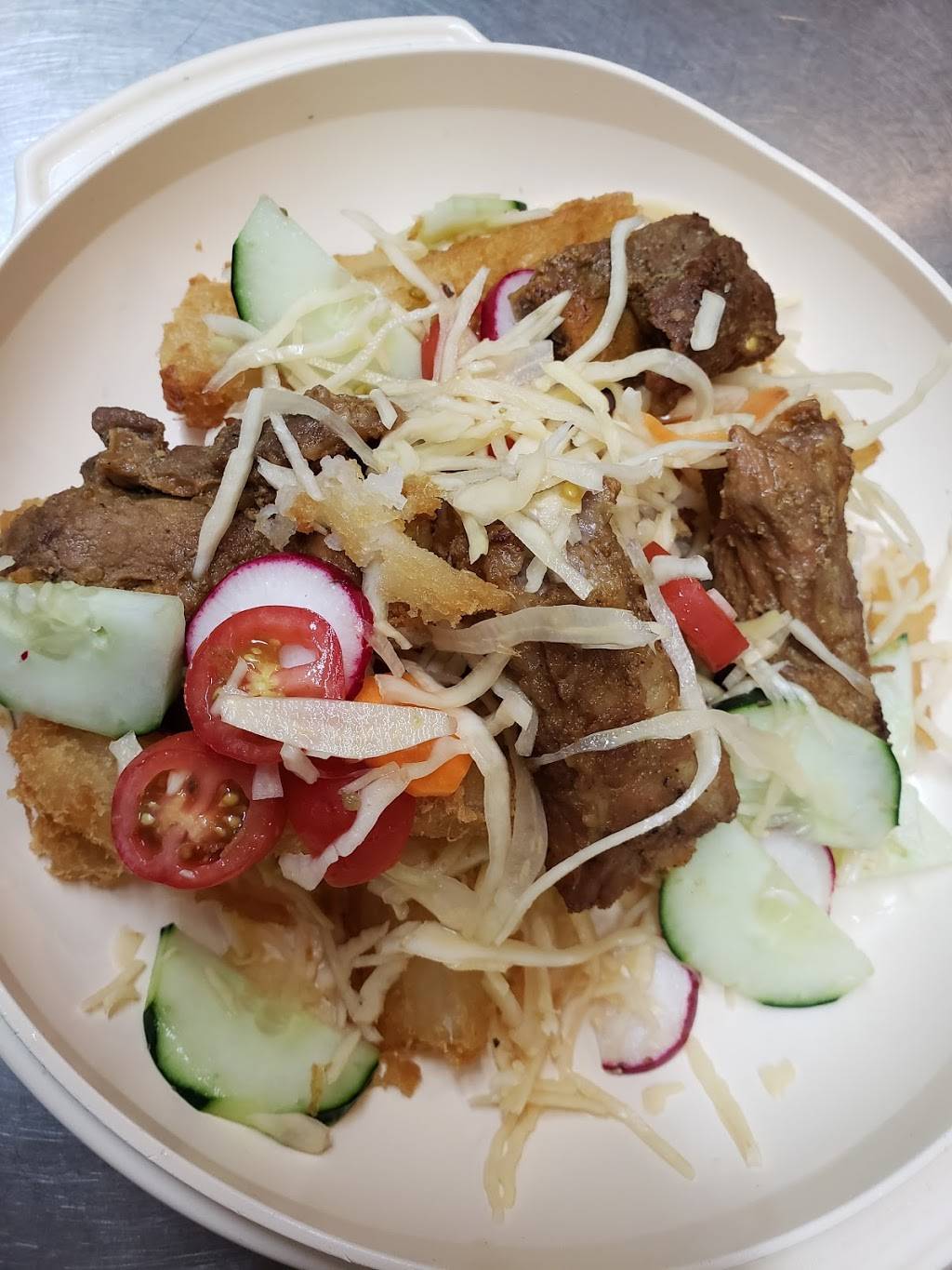 Garcias Carry Out Fish Chicken and More | restaurant | 6112 Marlboro Pike, District Heights, MD 20747, USA | 3017366112 OR +1 301-736-6112