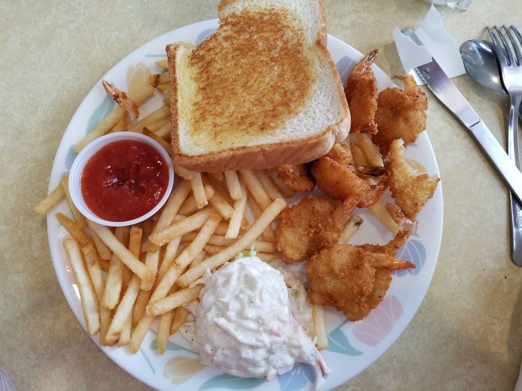 Grandmas Diner | restaurant | 713 N Walnut St, Avoca, IA 51521, USA | 7123433044 OR +1 712-343-3044