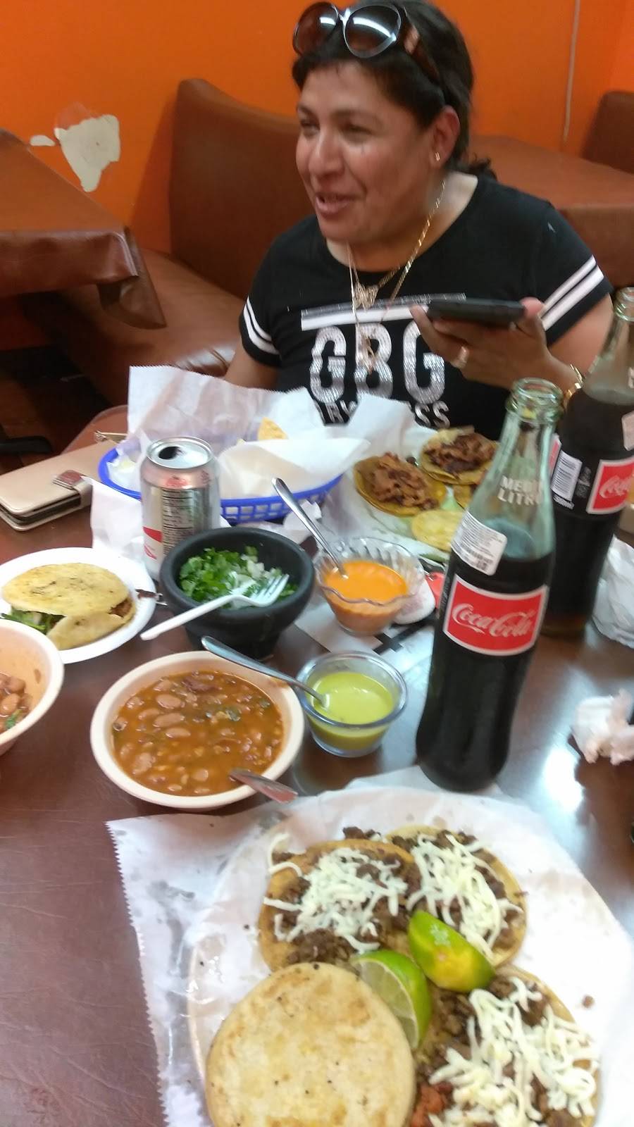 Taqueria San Luis | restaurant | 528 W Seminary Dr, Fort Worth, TX 76115, USA | 8179263011 OR +1 817-926-3011