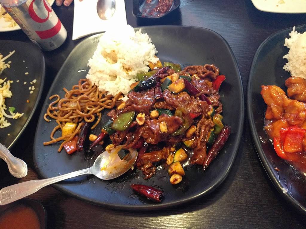 Chef Wong Chinese Cuisine | restaurant | 9995 Carmel Mountain Rd #6, San Diego, CA 92129, USA | 8585381388 OR +1 858-538-1388