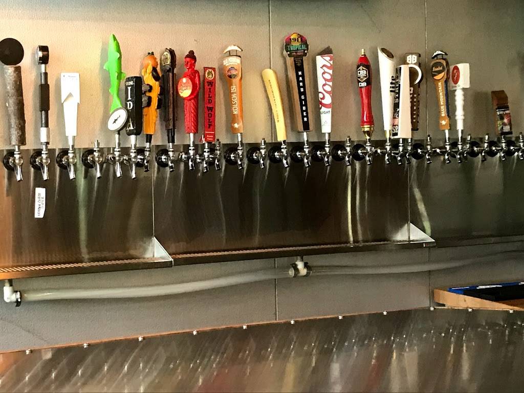 Bräuburgers Craft Burgers & Beer of Rivermont | restaurant | 2496 Rivermont Ave, Lynchburg, VA 24503, USA | 4343868767 OR +1 434-386-8767