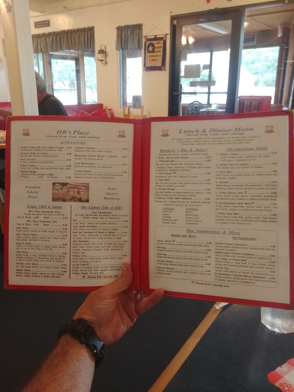 H Bs Place | restaurant | 3854 AZ-87 Box 93, Pine, AZ 85544, USA | 9284764475 OR +1 928-476-4475