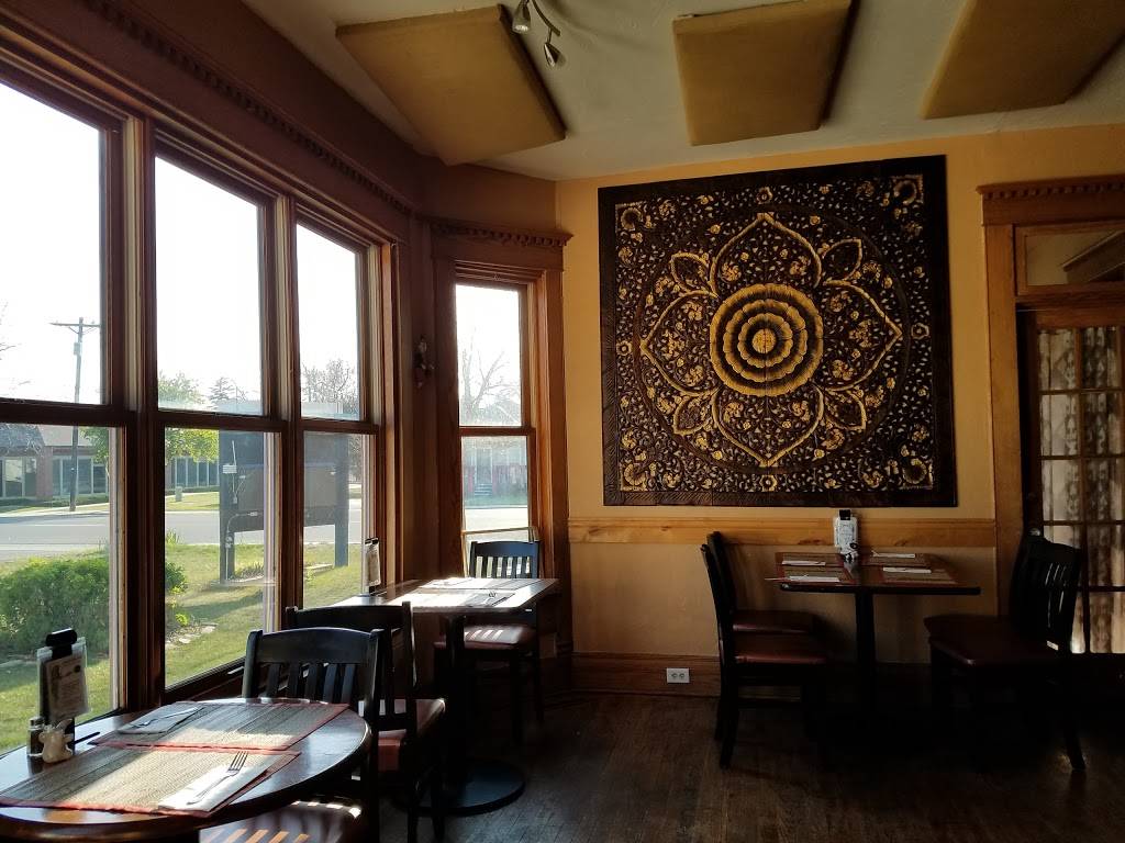 Bai Tong | restaurant | 1120 N Lincoln Ave, Loveland, CO 80537, USA | 9706854757 OR +1 970-685-4757