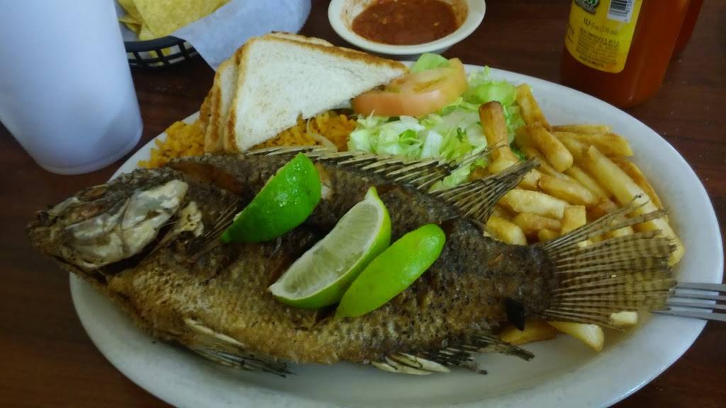 Casa Jalisco | restaurant | 6910 US Hwy 87 E, San Antonio, TX 78263, USA | 2106482433 OR +1 210-648-2433