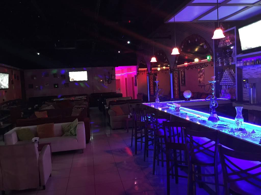 Velvet Hookah Lounge | restaurant | 2741 E Belt Line Rd #115, Carrollton, TX 75006, USA | 4698926784 OR +1 469-892-6784