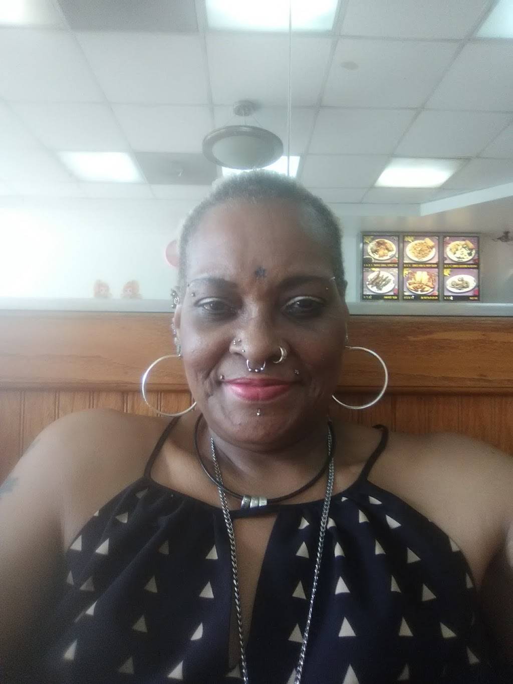 Island Garden | restaurant | 823 Castleton Ave, Staten Island, NY 10310, USA | 7188166999 OR +1 718-816-6999