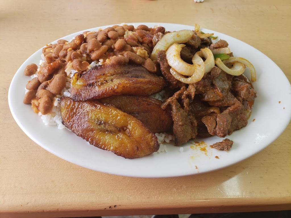 Dominican Restaurant | restaurant | 645 Rodman St, Fall River, MA 02721, USA | 5086767615 OR +1 508-676-7615