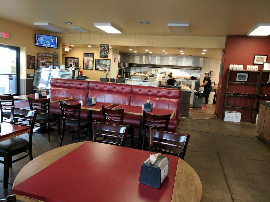 Salisburys Deli and Grill | restaurant | 1123 E Vine St, Lodi, CA 95240, USA | 2092698909 OR +1 209-269-8909