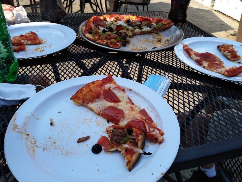 Tower Pizza | meal delivery | 436 Alisal Rd unit c, Solvang, CA 93463, USA | 8056883036 OR +1 805-688-3036