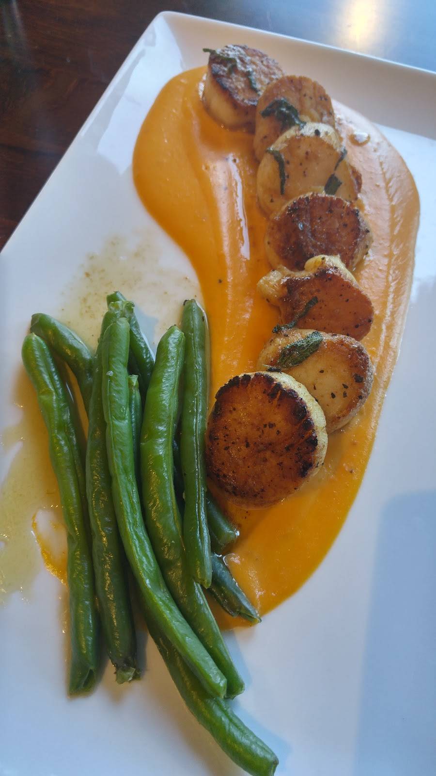 435 Bar & Grille | restaurant | 435 Lancaster St, Leominster, MA 01453, USA | 9787981111 OR +1 978-798-1111