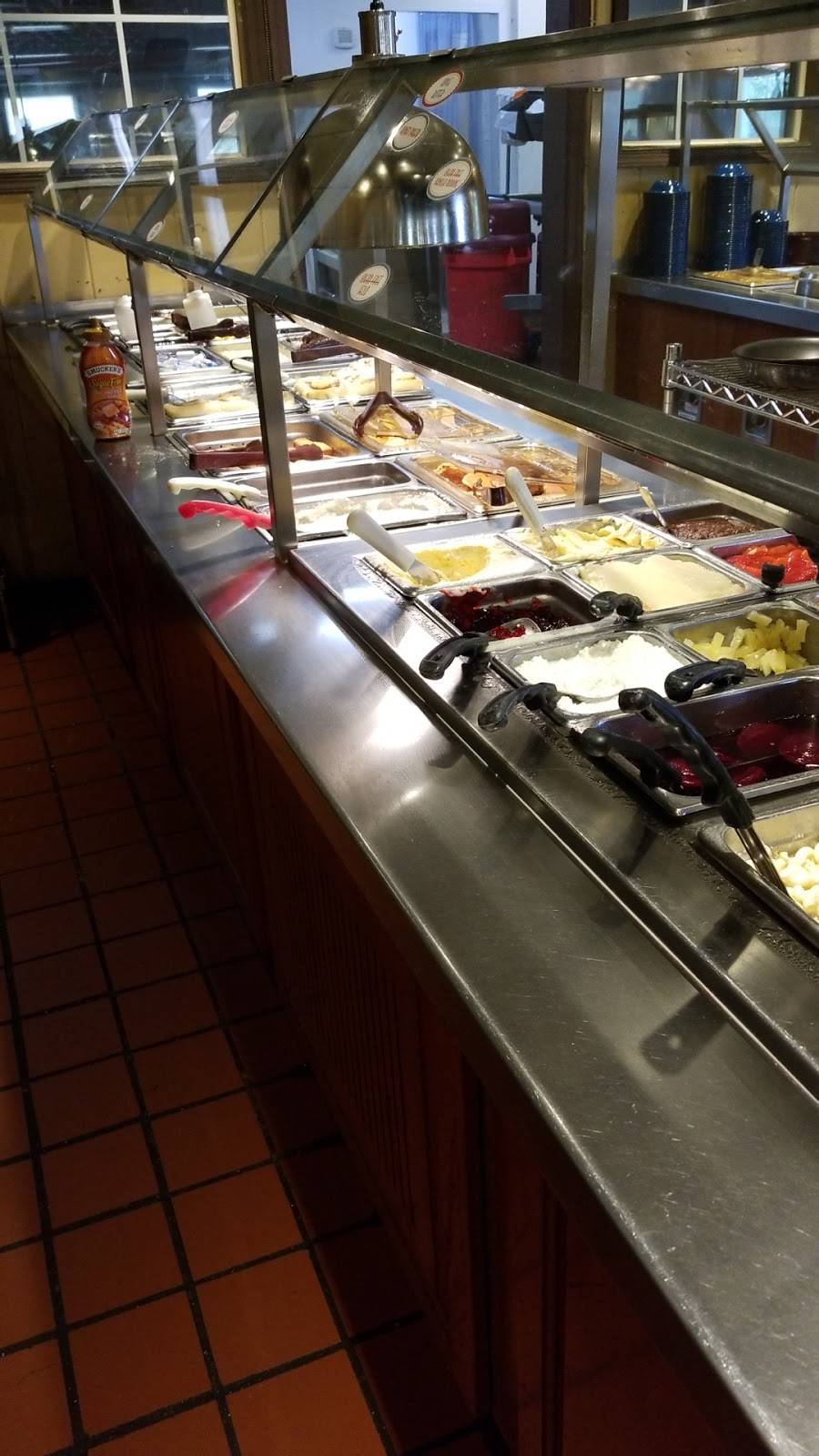 Country Cookin | restaurant | 1201 Jefferson Davis Hwy, Fredericksburg, VA 22401, USA | 5403713767 OR +1 540-371-3767