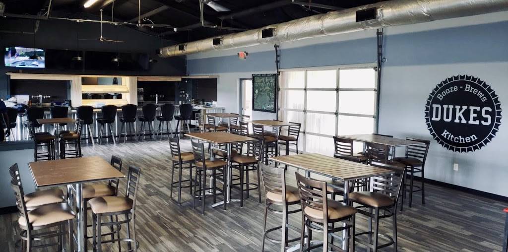 DUKES - Boozes, Brews, & Kitchen | restaurant | 6303 Farm to Market 1960 Road East, Humble, TX 77338, USA | 8326441861 OR +1 832-644-1861