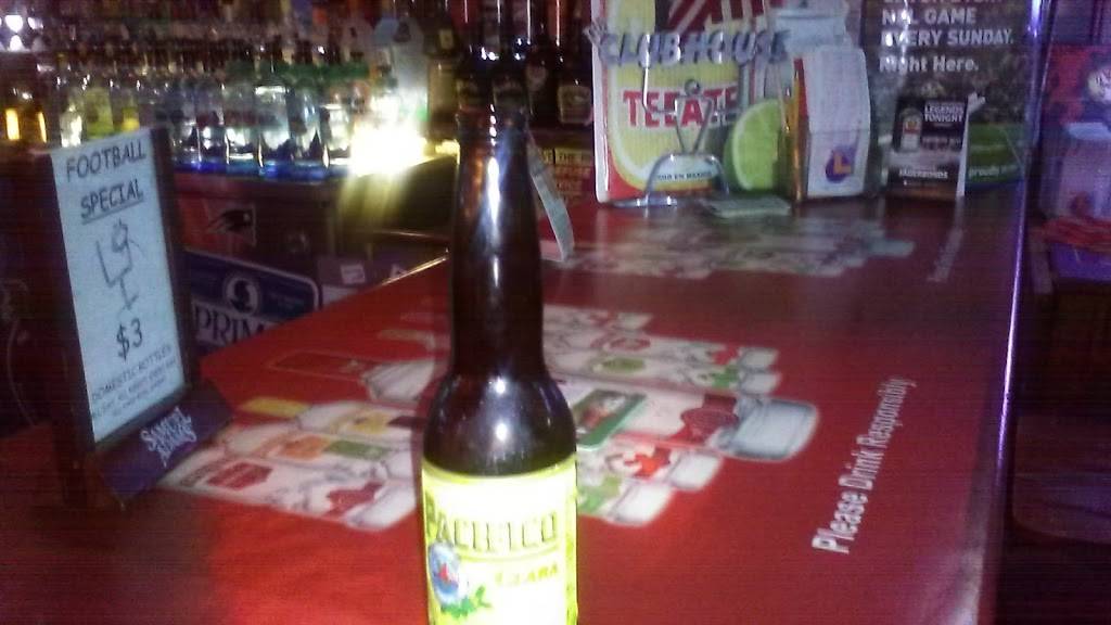 THE CLUBHOUSE SPORTS BAR and GRILL | restaurant | 369 Arneill Rd, Camarillo, CA 93012, USA | 8053881992 OR +1 805-388-1992