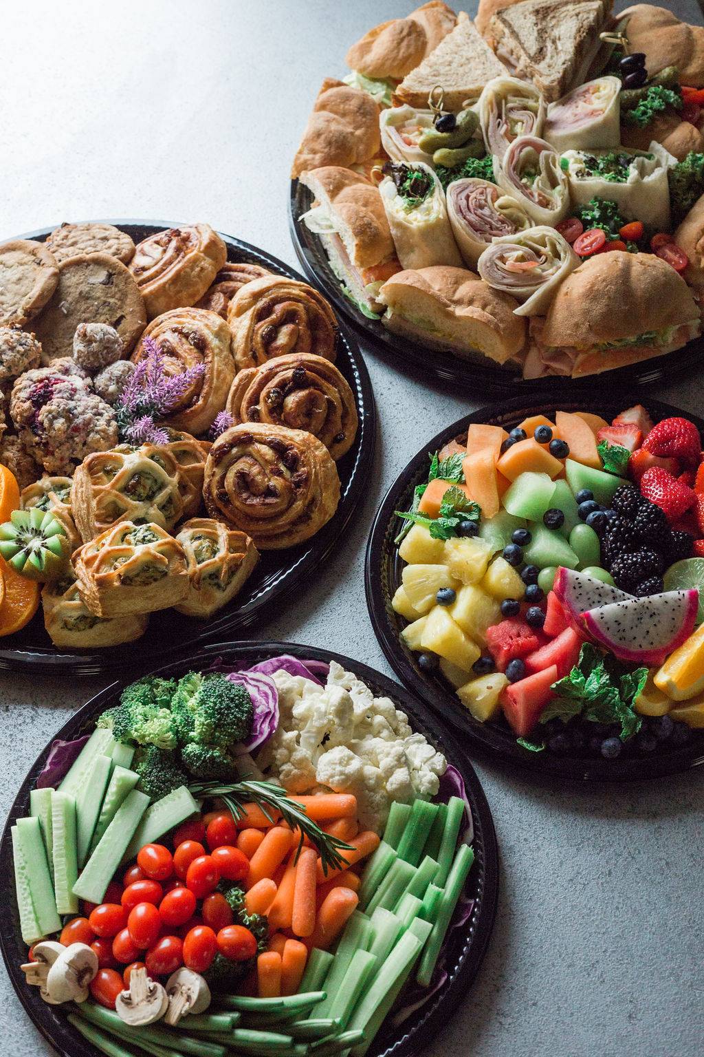 dLish Kitchen Cafe | restaurant | 518 Broadway #1, Tillsonburg, ON N4G 3S7, Canada | 5196882080 OR +1 519-688-2080