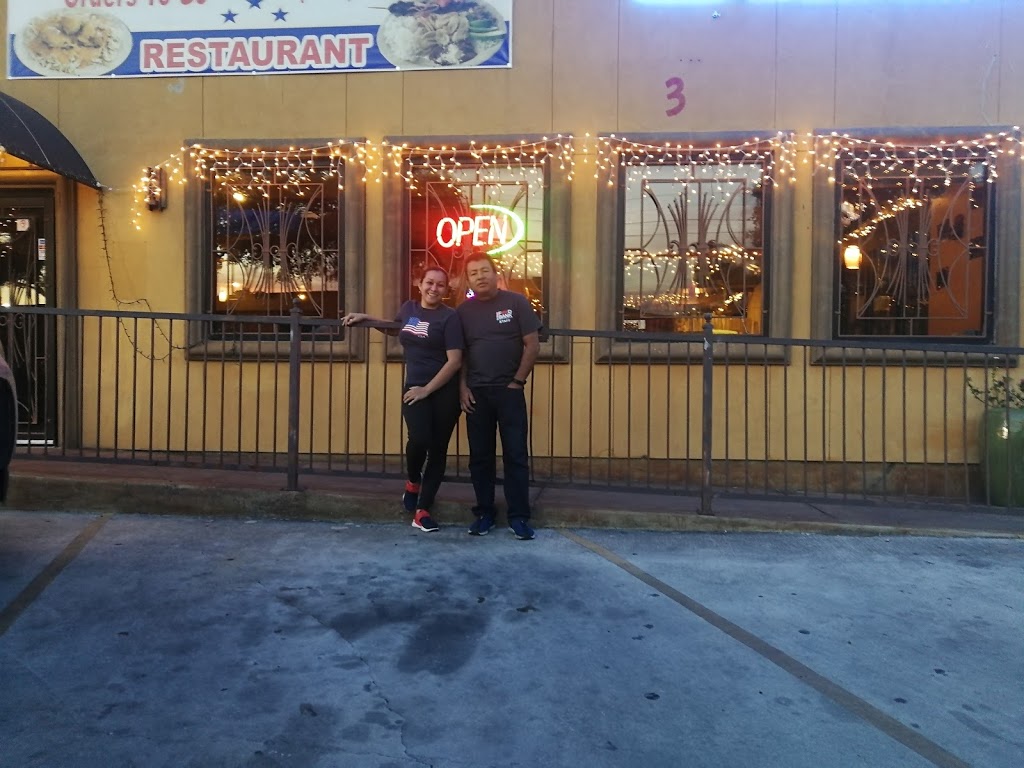 Antojitos Hondureños | restaurant | 2502 Blanco Rd, San Antonio, TX 78212, USA | 2105623366 OR +1 210-562-3366