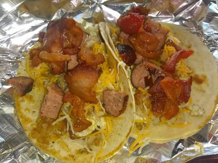 Mimis Catering & BBQ Food Truck | restaurant | 515 E Barbours Cut Blvd, La Porte, TX 77571, USA | 8329848048 OR +1 832-984-8048