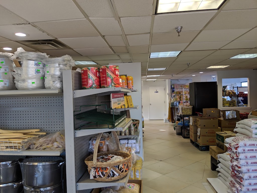 All African Food Stores | restaurant | 18525 Frederick Rd, Gaithersburg, MD 20879, USA | 2406839779 OR +1 240-683-9779