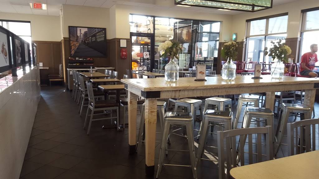 Chick-fil-A | restaurant | 101 S Veterans Pkwy, Normal, IL 61761, USA | 3092689500 OR +1 309-268-9500