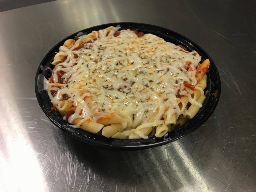 DeTomasos Pizzeria | restaurant | 120 Phoenix Mills Plaza, Victor, NY 14564, USA | 5853988806 OR +1 585-398-8806