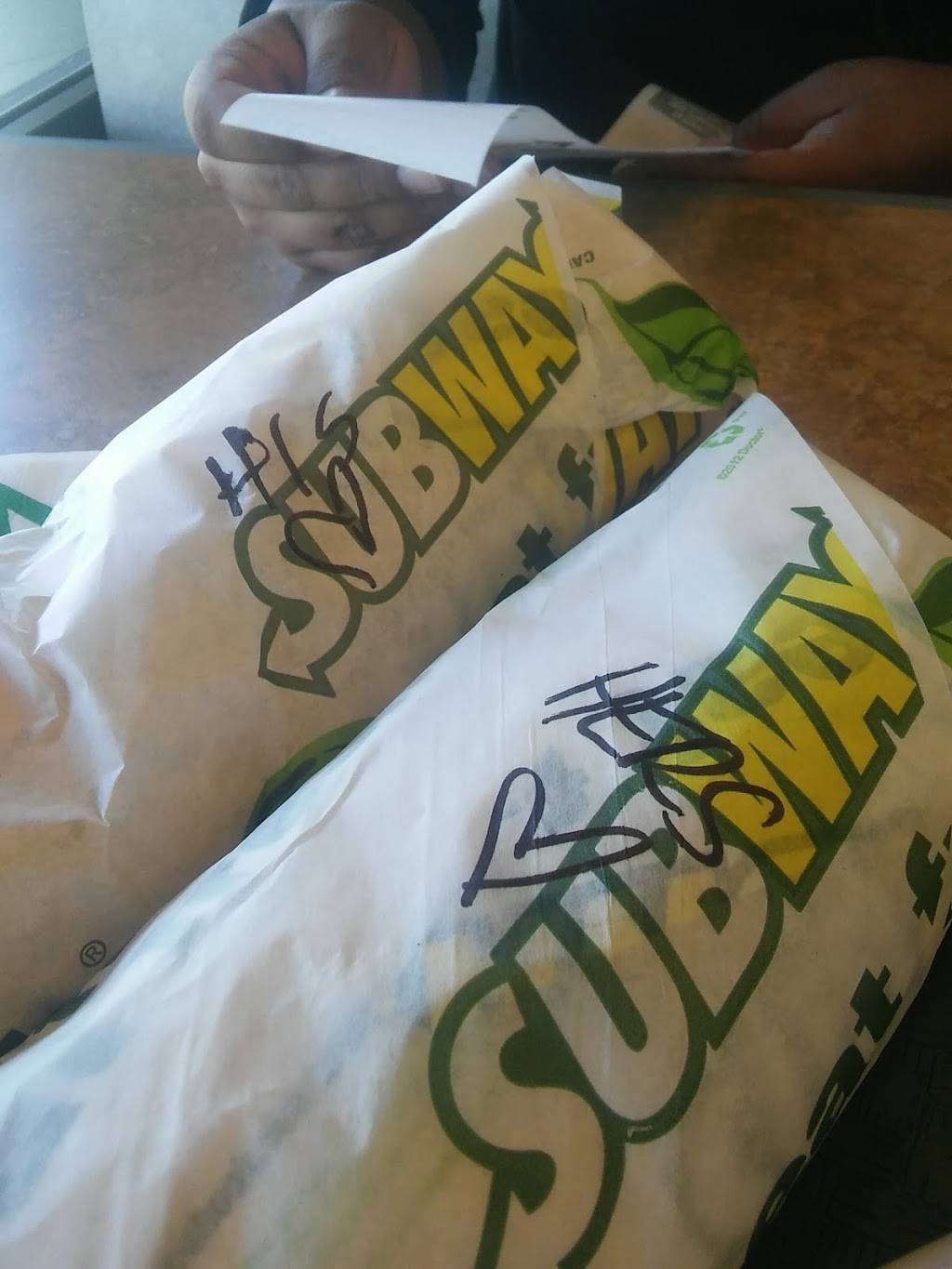 Subway Restaurants | restaurant | 420 E Kettleman Ln #1, Lodi, CA 95240, USA | 2093398571 OR +1 209-339-8571