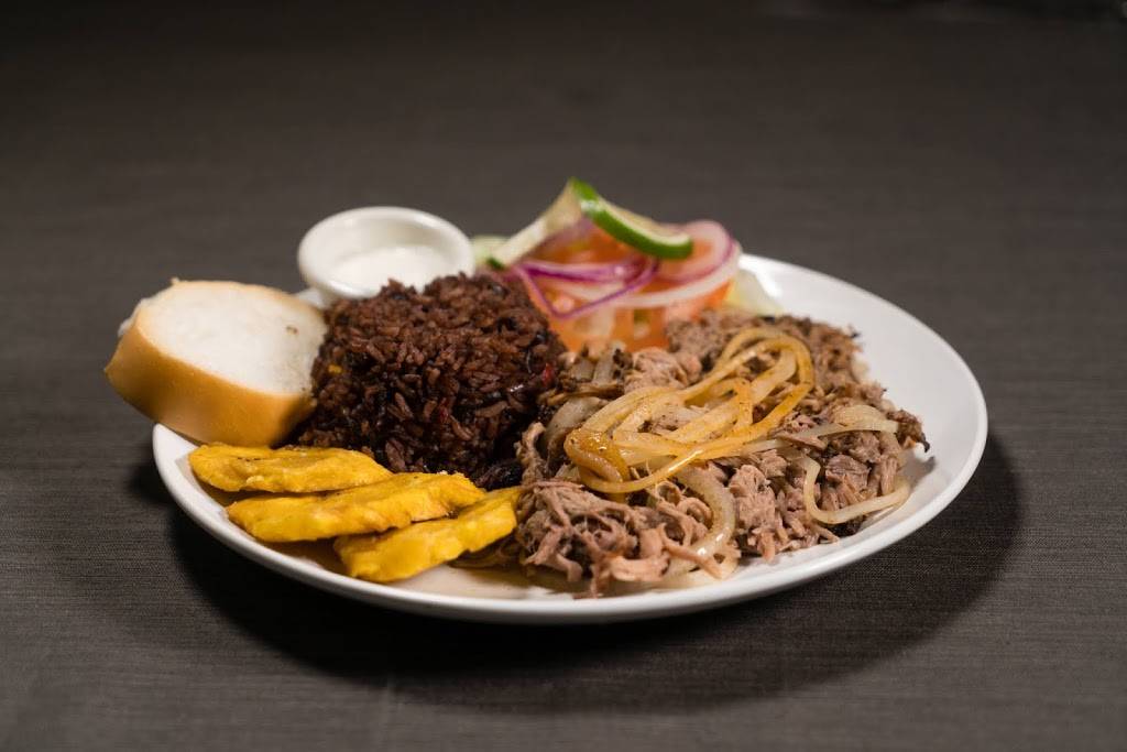 El Jarocho | restaurant | 13609 N Interstate Hwy 35, Austin, TX 78753, USA | 5123835001 OR +1 512-383-5001