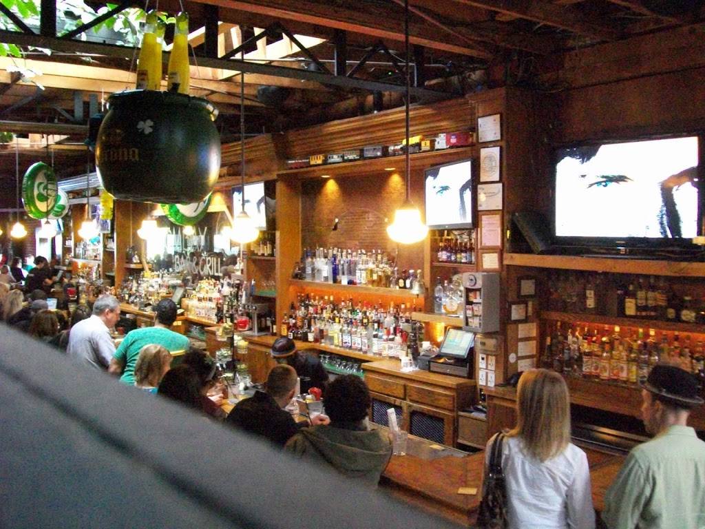 Bombay Bar & Grill | night club | 143 S California St, Ventura, CA 93001, USA | 8056434404 OR +1 805-643-4404